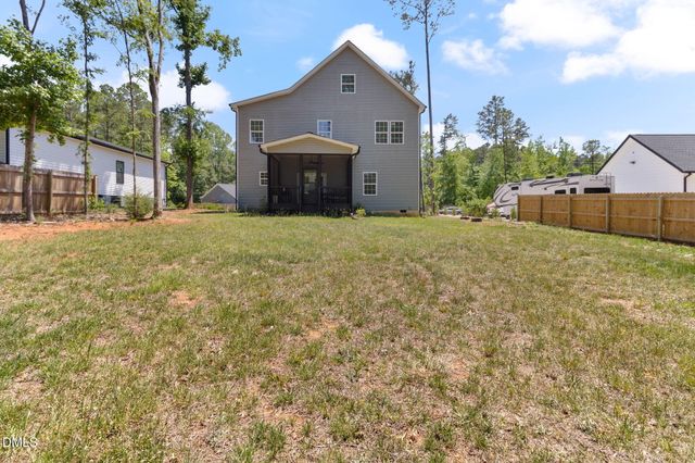 127 Ottawa Drive, Louisburg, NC 27549