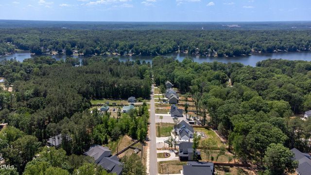 127 Ottawa Drive, Louisburg, NC 27549