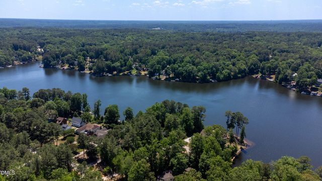 127 Ottawa Drive, Louisburg, NC 27549
