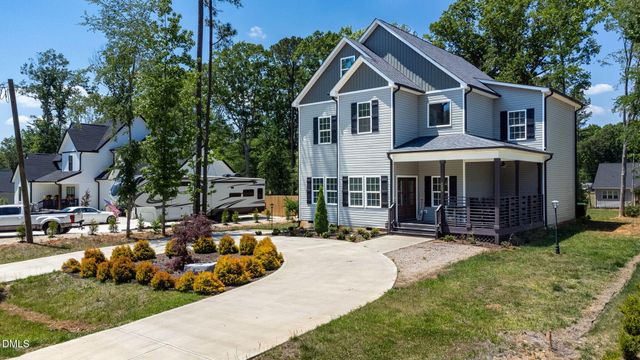 127 Ottawa Drive, Louisburg, NC 27549
