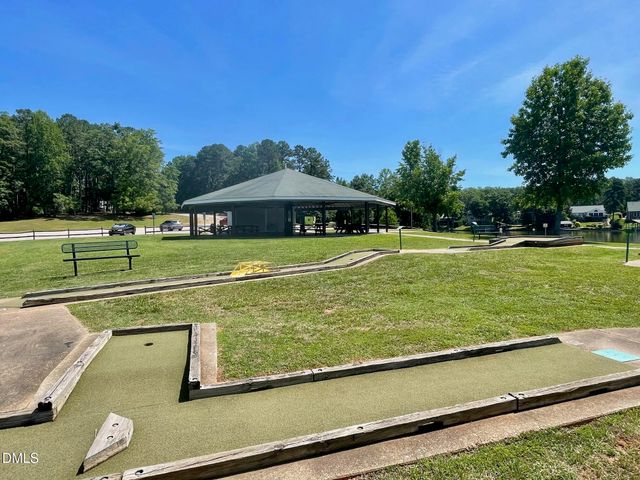 127 Ottawa Drive, Louisburg, NC 27549