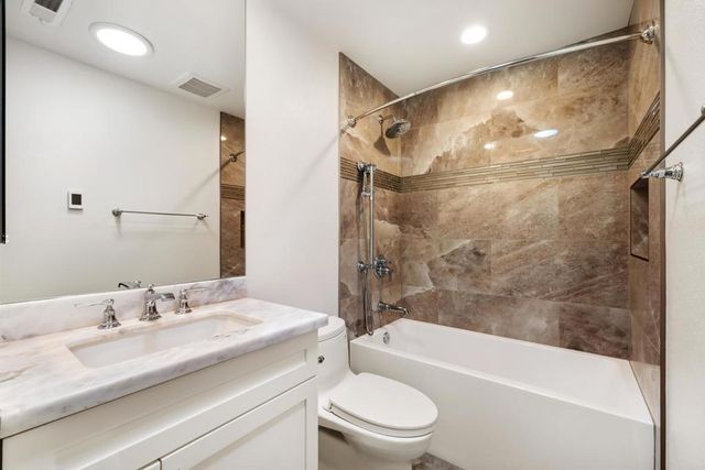 1723 Kellington Place, Encinitas, CA 92024