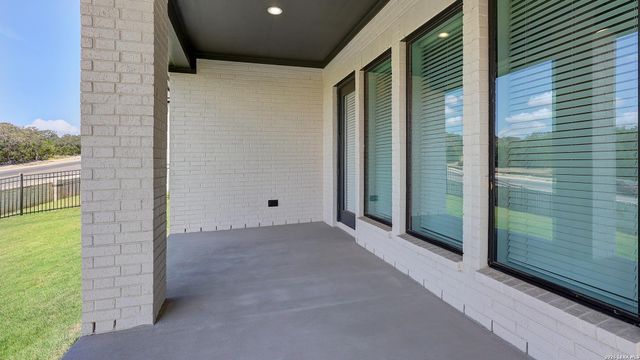 226 Hidalgo, Boerne, TX 78006