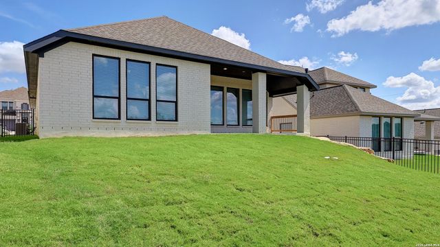 226 Hidalgo, Boerne, TX 78006
