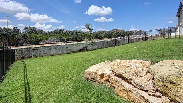 226 Hidalgo, Boerne, TX 78006