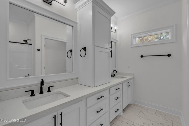 5534 W 4th Street, Hattiesburg, MS 39402