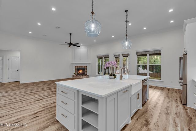 5534 W 4th Street, Hattiesburg, MS 39402