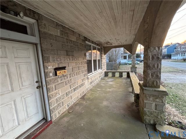 9 N Elm Ave, Highland Springs, VA 23075