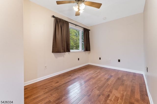 46 Sutton Rd, Tewksbury Twp., NJ 08833