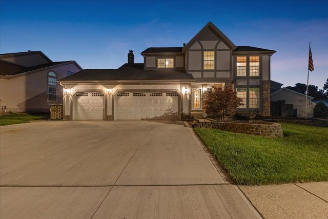 7700 Eagle Creek Drive, Pickerington, OH 43147