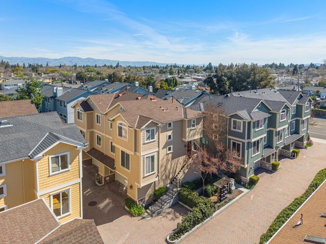 817 Lippert Place, Santa Clara, CA 95050