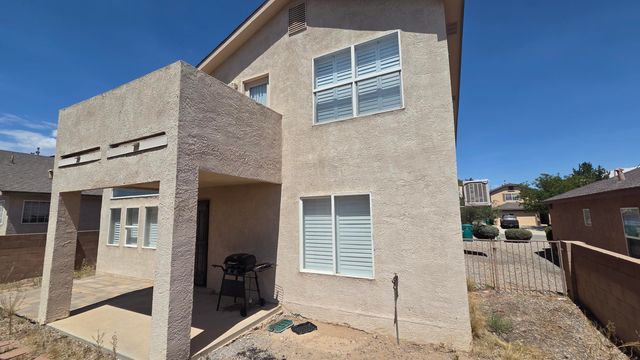 348 Soothing Meadows Drive NE, Rio Rancho, NM 87144