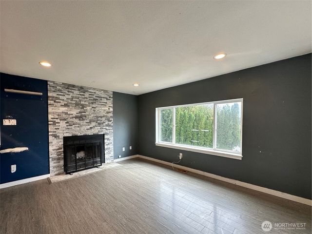 26901 35th Ave S, Kent, WA 98032