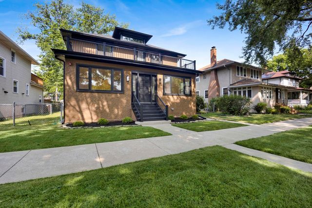 837 S Humphrey Avenue, Oak Park, IL 60304