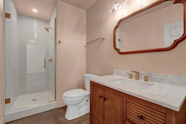 837 S Humphrey Avenue, Oak Park, IL 60304