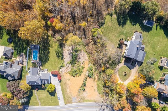 823 ARMISTEAD ST, Winchester, VA 22601