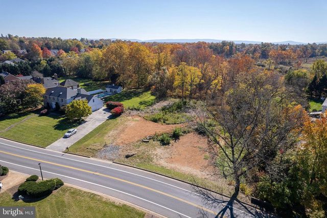 823 ARMISTEAD ST, Winchester, VA 22601