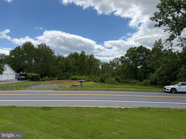 823 ARMISTEAD ST, Winchester, VA 22601