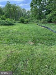 823 ARMISTEAD ST, Winchester, VA 22601