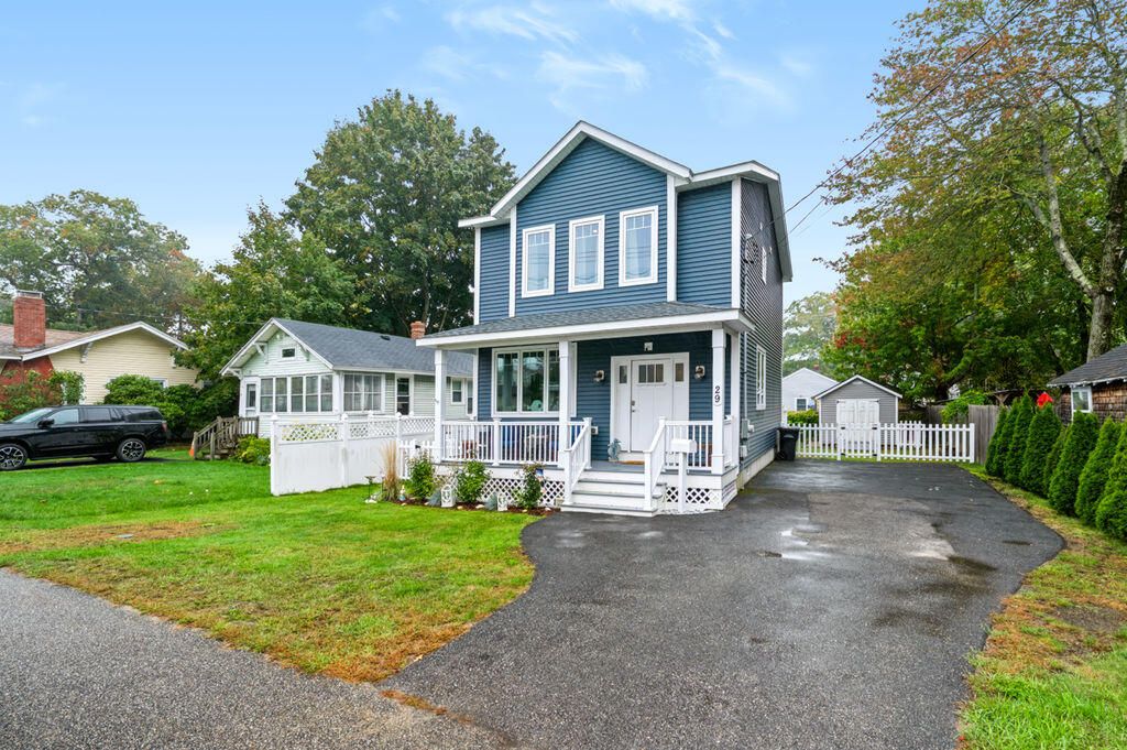 29 Summit Street, Old Orchard Beach, ME 04064 — exterior