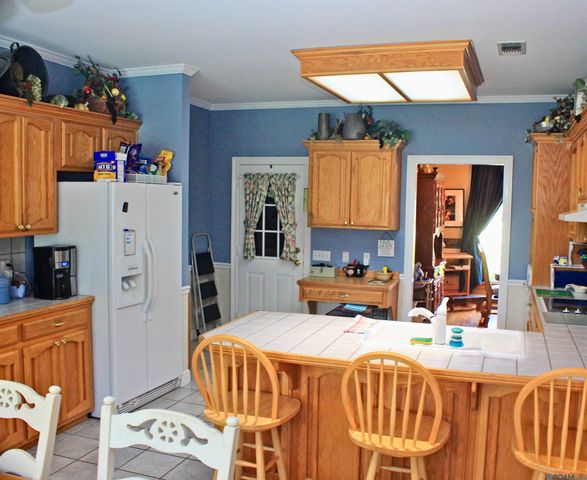 10075 Summerfield Dr, Denham Springs, LA 70726