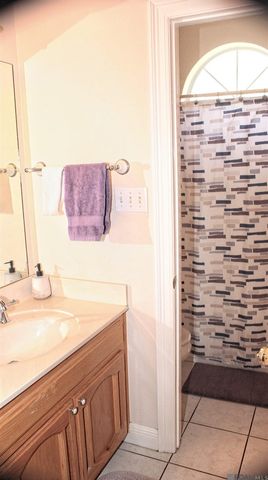 10075 Summerfield Dr, Denham Springs, LA 70726
