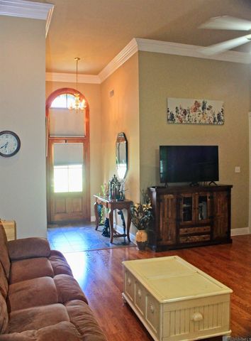 10075 Summerfield Dr, Denham Springs, LA 70726