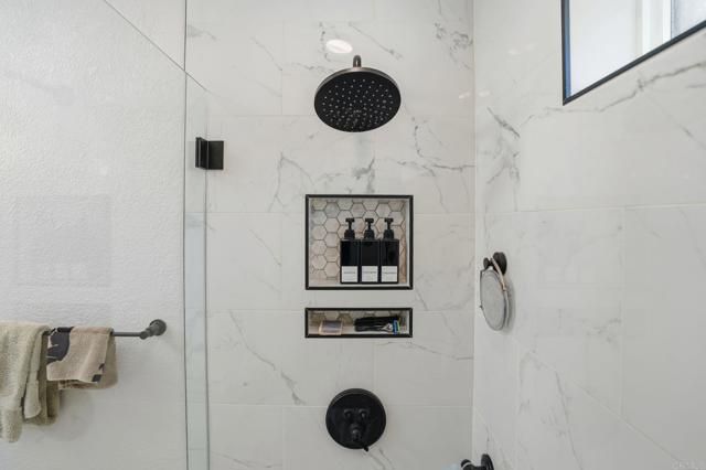 11656 Green Ln, Lakeside, CA 92040