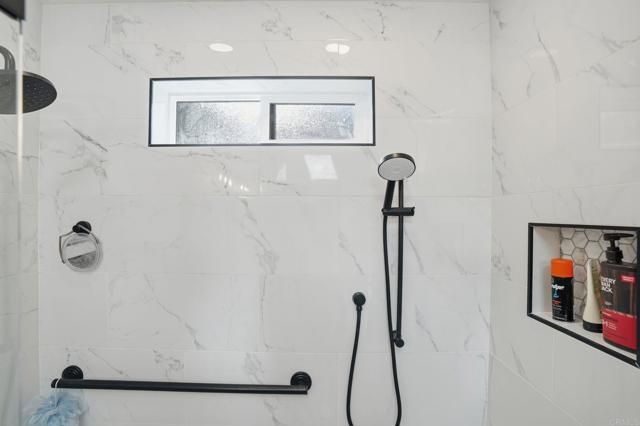 11656 Green Ln, Lakeside, CA 92040