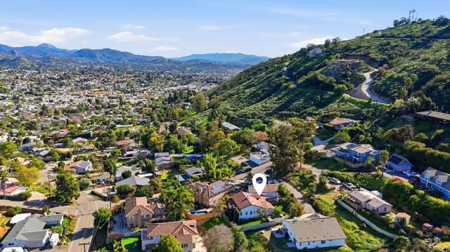 11656 Green Ln, Lakeside, CA 92040