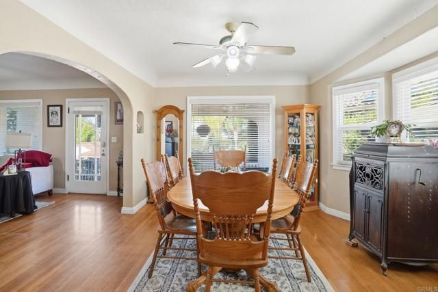 11656 Green Ln, Lakeside, CA 92040