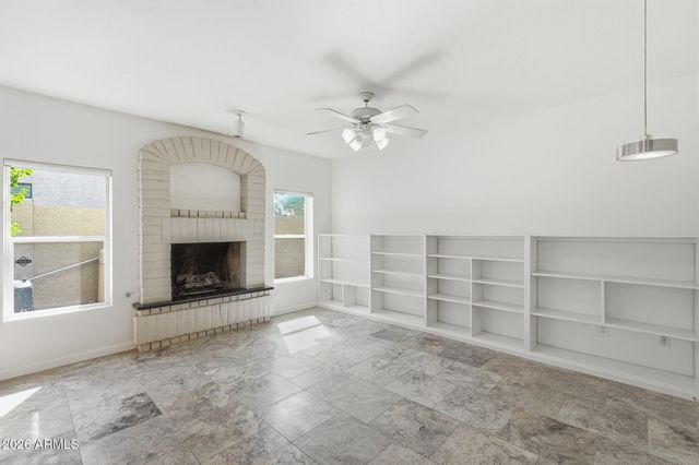 10587 E PALOMINO Road, Scottsdale, AZ 85258
