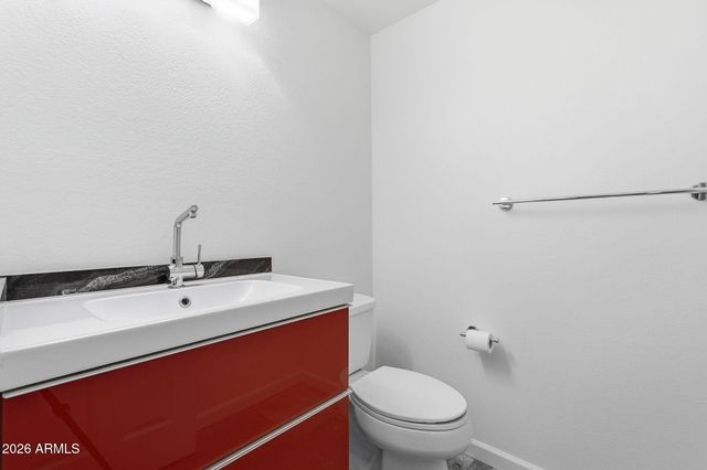 10587 E PALOMINO Road, Scottsdale, AZ 85258