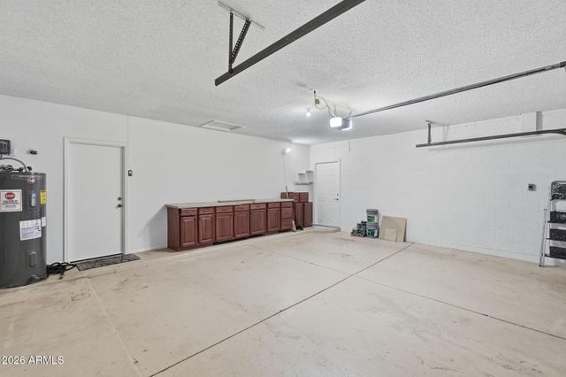 10587 E PALOMINO Road, Scottsdale, AZ 85258