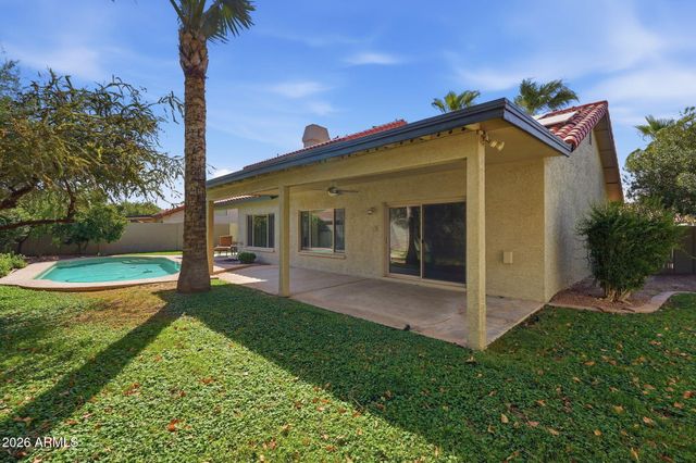 10587 E PALOMINO Road, Scottsdale, AZ 85258