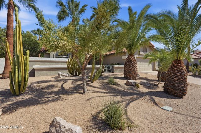 10587 E PALOMINO Road, Scottsdale, AZ 85258