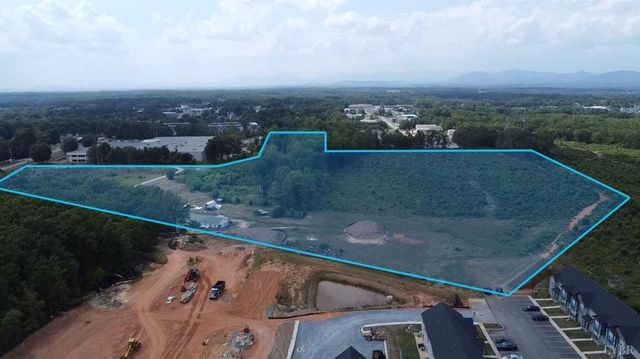 2595 Waterlick RD, Lynchburg, VA 24502