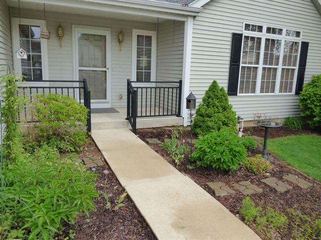 6433 Armstrong Drive, South Bend, IN 46614