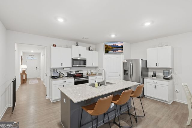 450 Starbuck Parkway, Pendergrass, GA 30567