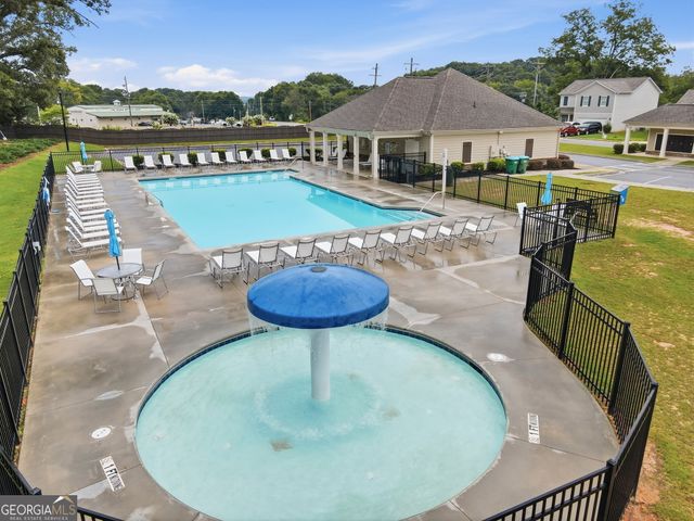 450 Starbuck Parkway, Pendergrass, GA 30567