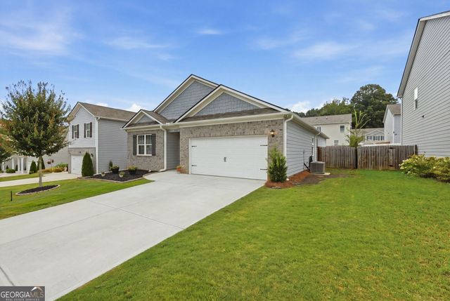 450 Starbuck Parkway, Pendergrass, GA 30567
