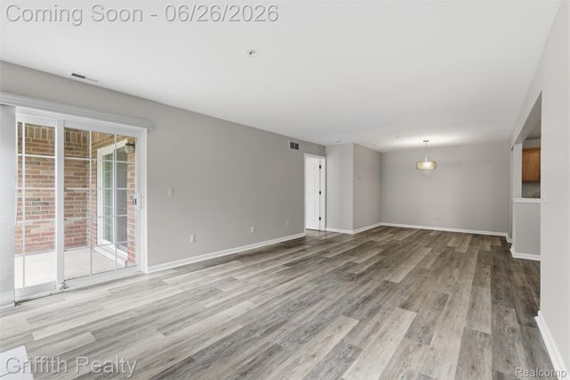 4271 Deeside Drive, Brighton, MI 48116