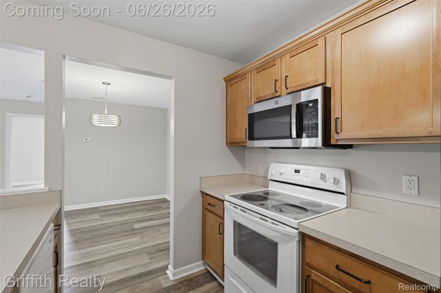 4271 Deeside Drive, Brighton, MI 48116