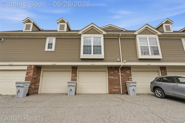 4271 Deeside Drive, Brighton, MI 48116