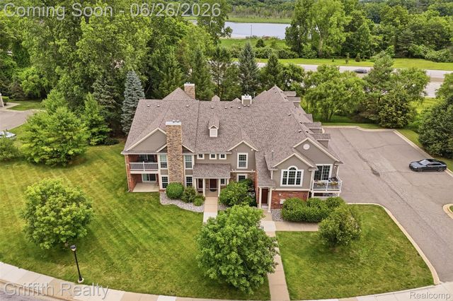 4271 Deeside Drive, Brighton, MI 48116
