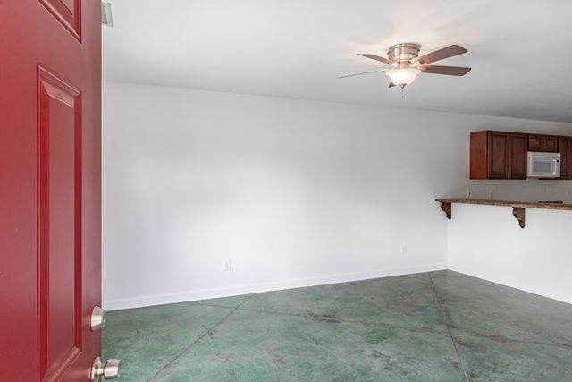 221 Fry Ln, Pulaski, TN 38478
