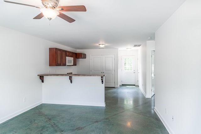 221 Fry Ln, Pulaski, TN 38478