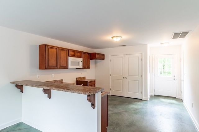 221 Fry Ln, Pulaski, TN 38478