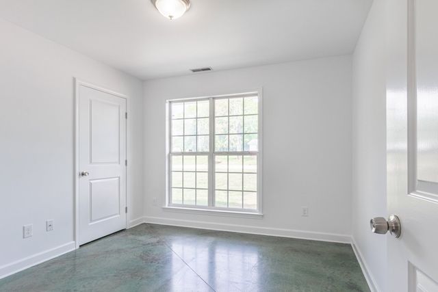 221 Fry Ln, Pulaski, TN 38478