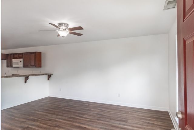 221 Fry Ln, Pulaski, TN 38478